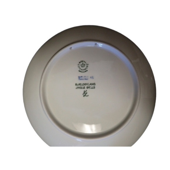 Vintage‎ Royal Copenhagen Blue White 1984 Christmas Cup Saucer Dessert Plate Set - Picture 7 of 10